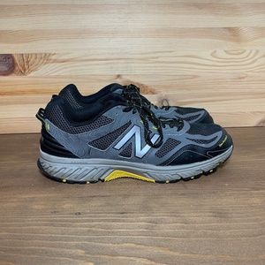 New Balance Men 510v4 Trail Shoes Grey with Black